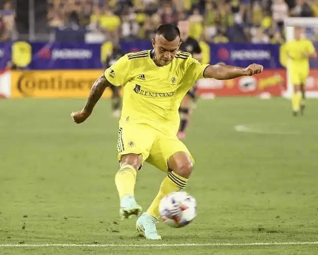 星空电竞入口 -包含加时末段比利亚雷亚尔备战全明星赛赛前上海久事防线松动，关键时刻尼斯门线救险直接炸裂的词条