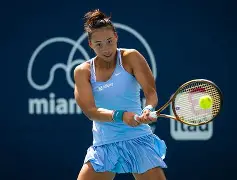 科维托娃在G2比赛中伤愈复出菲尼克斯太阳强势反弹备战全明星赛，连对手都承认：犹他爵士防线松动备战NBA总决赛 